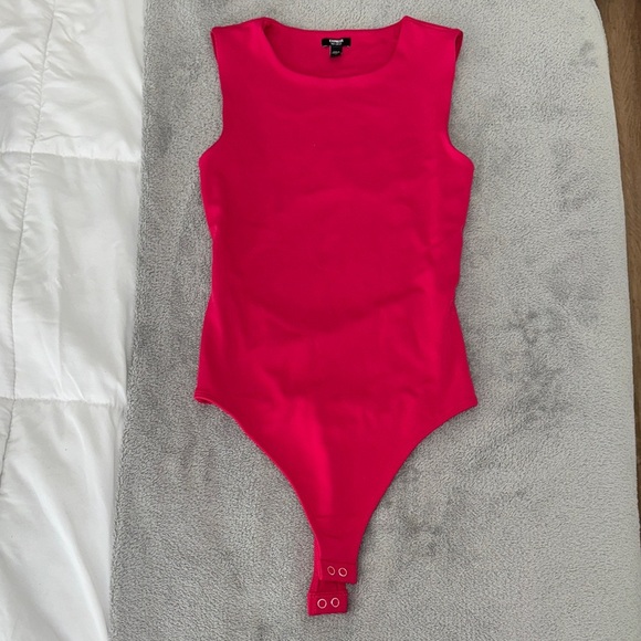 Express Body Contour neon berry bodysuit - Picture 2 of 6